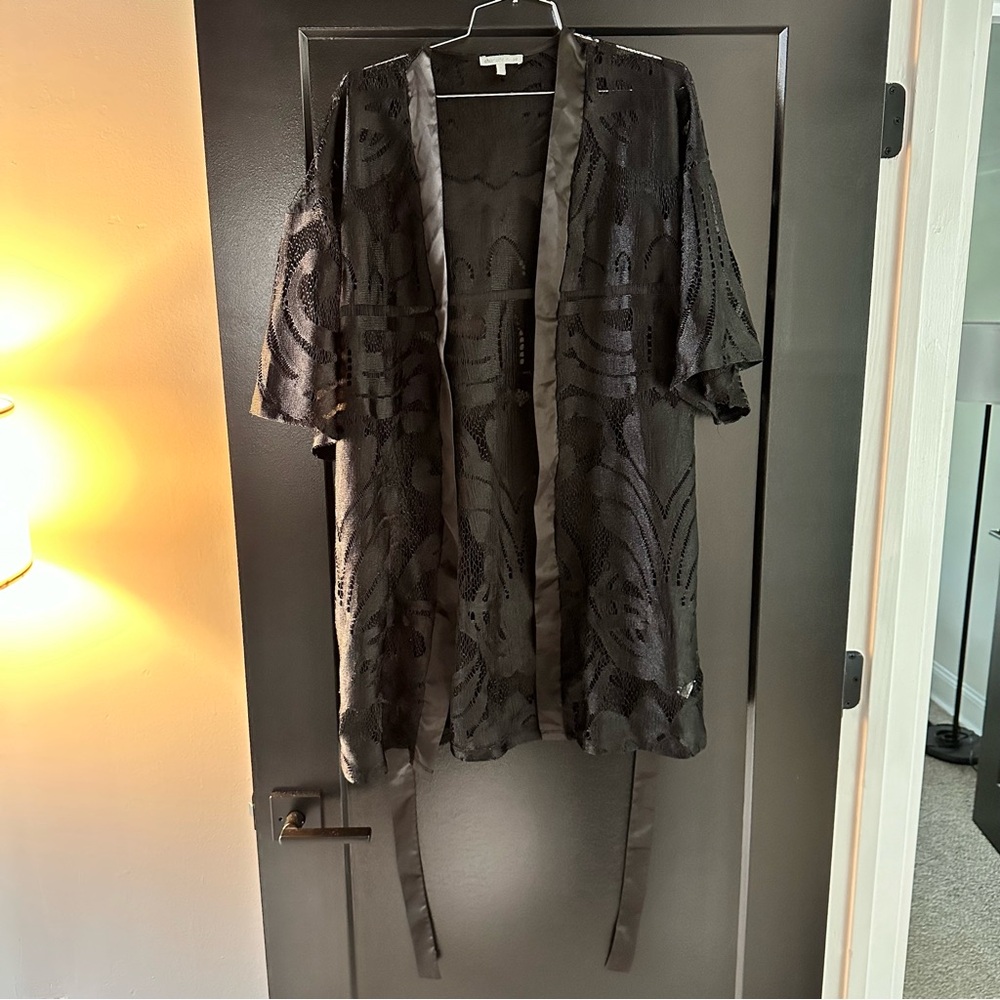 Charlotte Russe Lace Komono